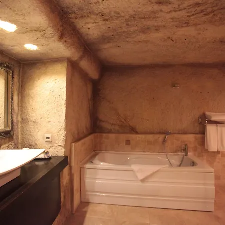 Roca Cappadocia 3*