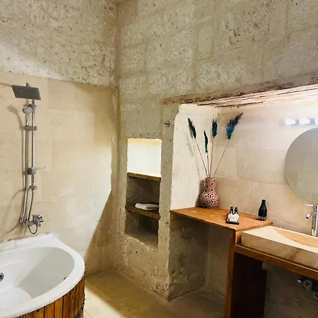 Roca Cappadocia 3*