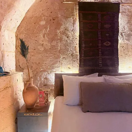 Roca Cappadocia 3*